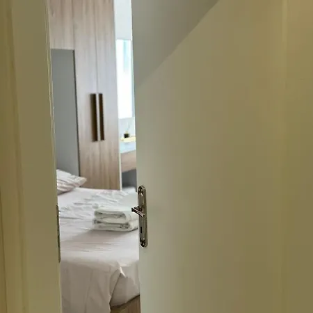 Апартаменты Golem, Durres *